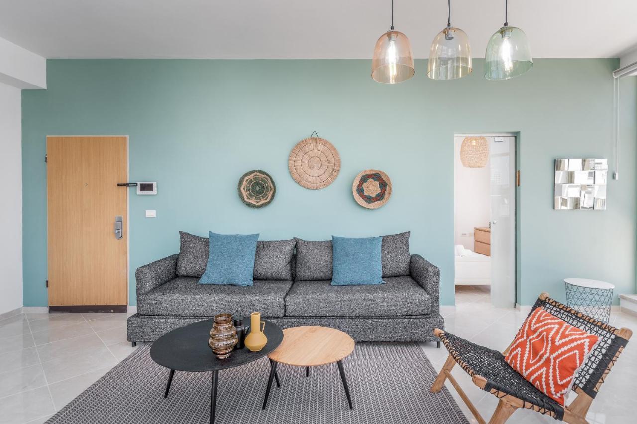 Apartment Superbe Avec Terrasse Tres Proche De La !